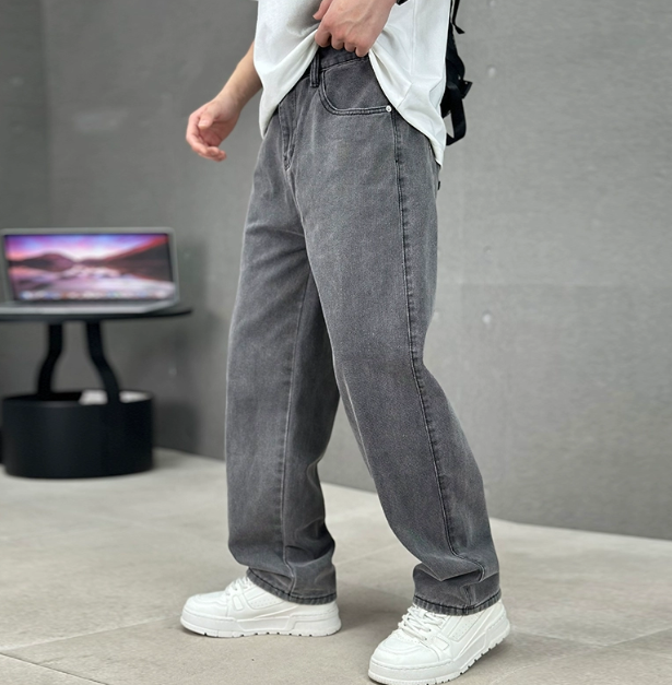 Men's Functional Sleek Fashion Straight Leg Jeans