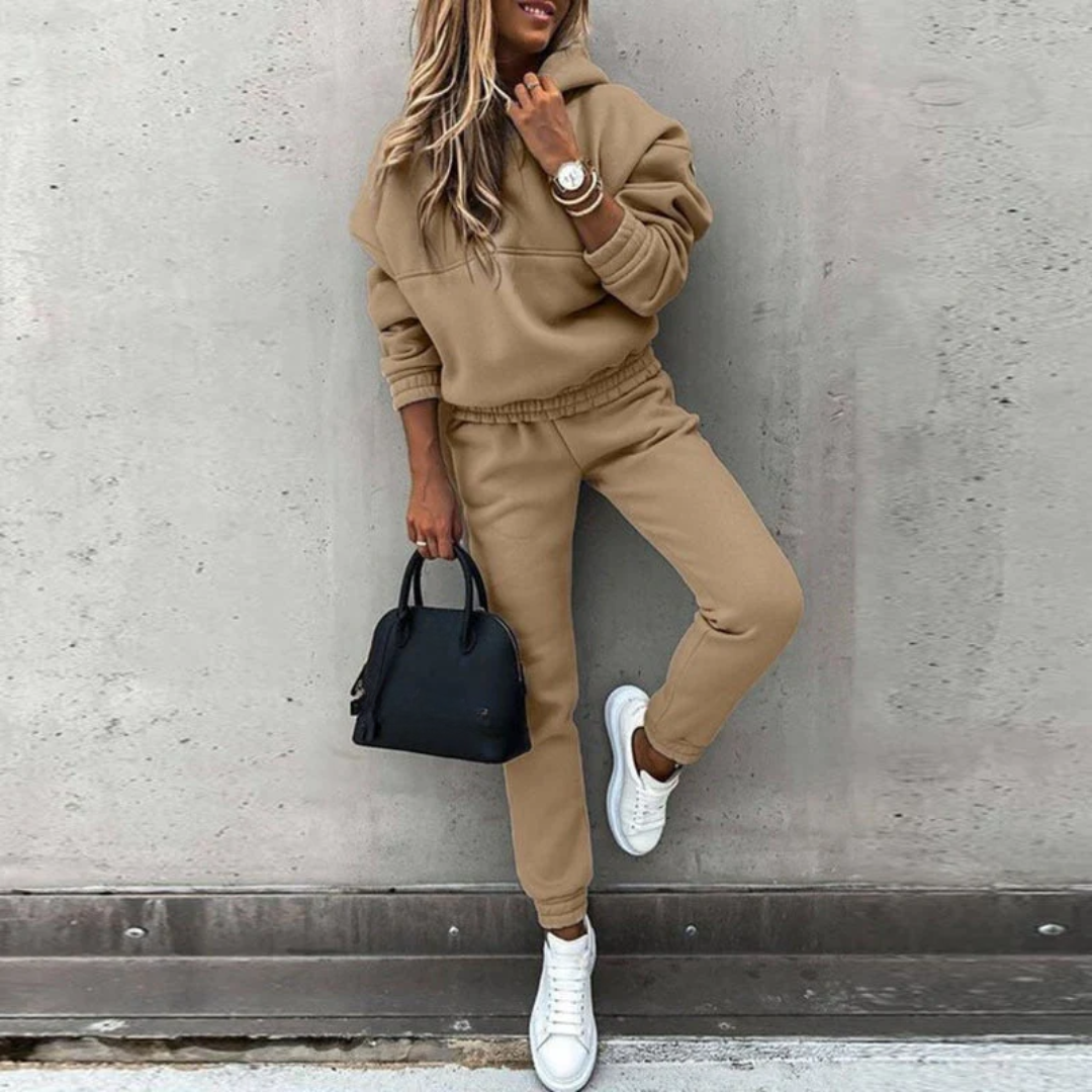 Women’s Matching Hoodie and Joggers Set Everyday Comfort Fit
