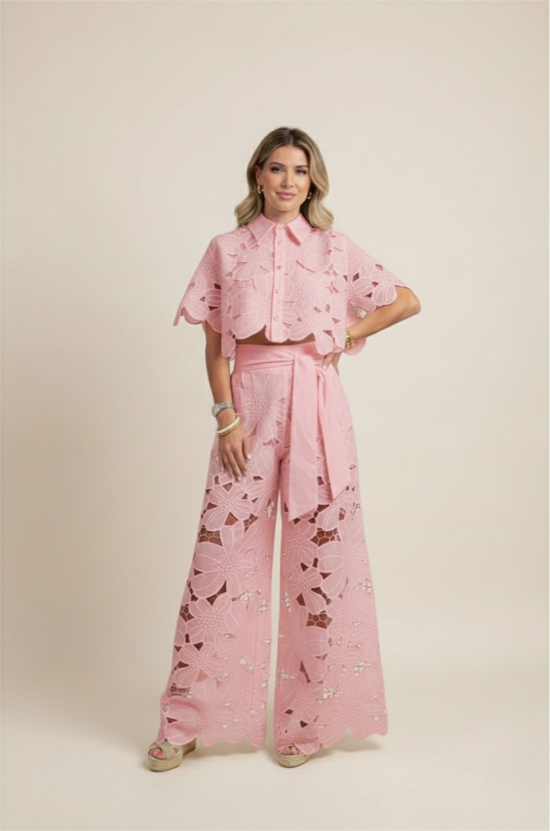 Women's Modern Flattering Floral Breezy Two-Piece Cut Out Set
