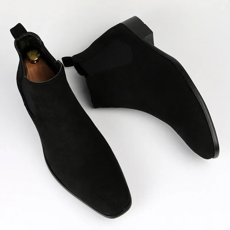 Men's Versatile Sleek Pull-on Ankle Chelsea Boots with Elastic Gusset and Pointed Toe